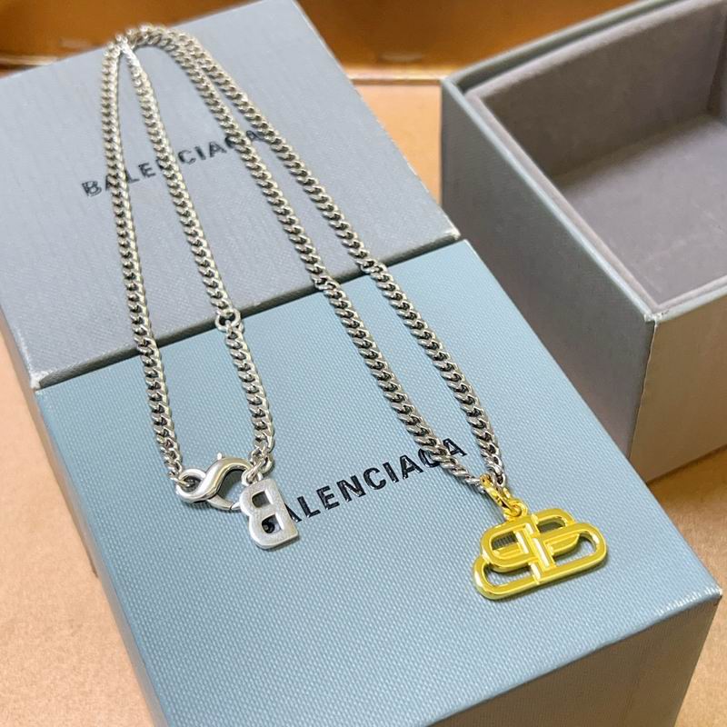 Balenciaga Necklace 07yxh09